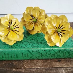 Vintage Metal Enamel Yellow Floral Napkin Rings Set Of 3